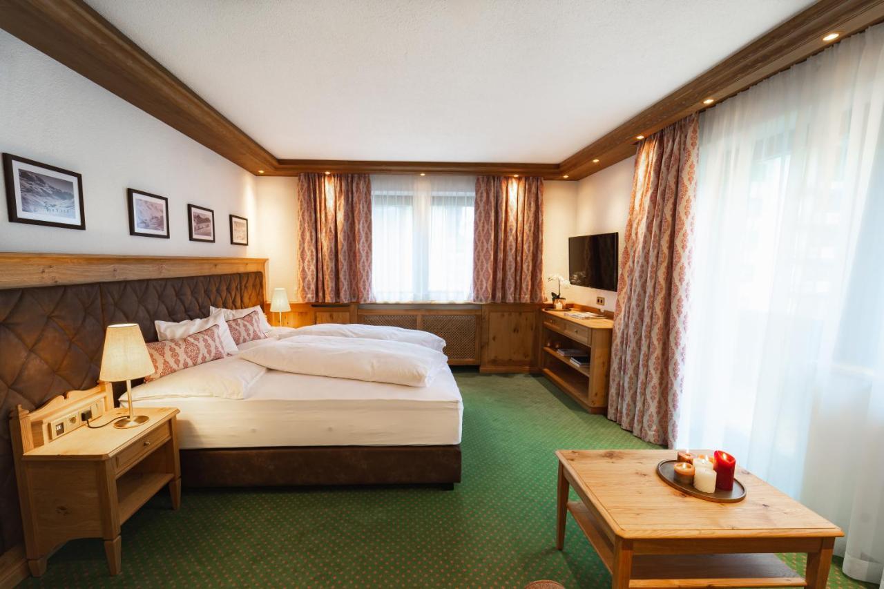 Ulli Hotel